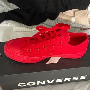 Red converse